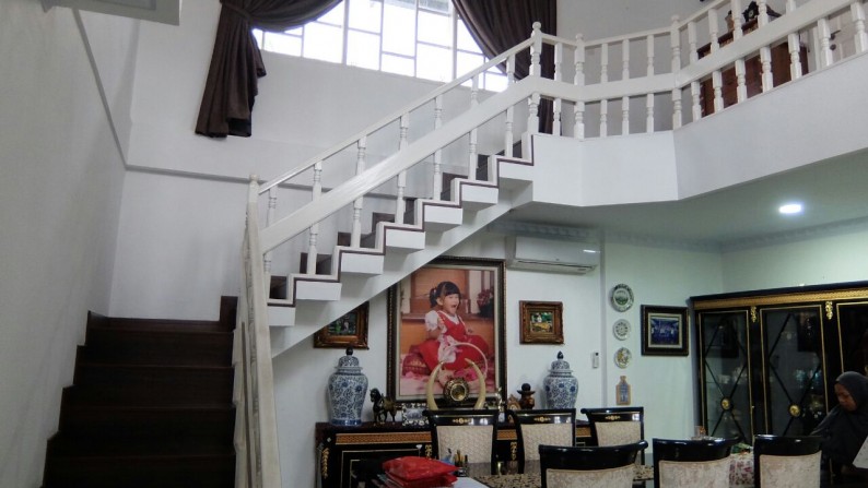 Dijual Rumah Siap Huni, Interior & Exterior Elegan, Hunian Nyaman dan Asri @Ragunan, Pasar Minggu