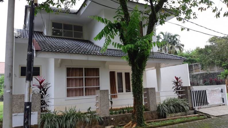 Rumah Nyaman dan Siap Huni di Kawasan Senayan, Bintaro