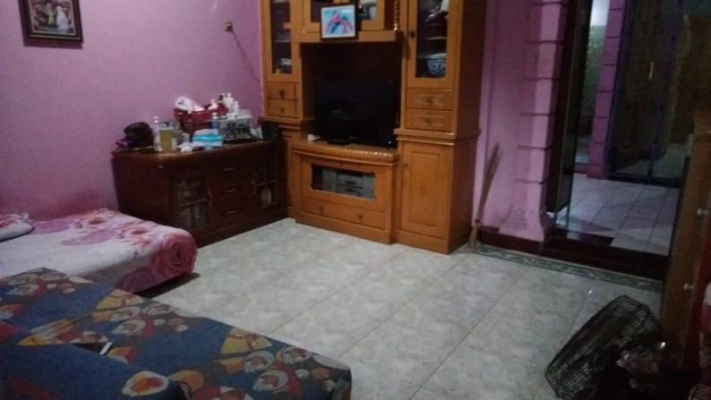 Dijual rumah di JL. Mahoni Raya Perum Karawaci Tangerang