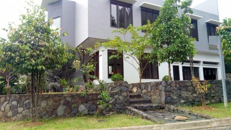 Rumah Dalam cluster,Bagus di Sentul City