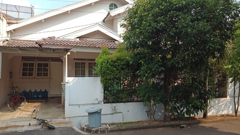 Rumah Cantik,siap huni di Bintaro Jaya 9