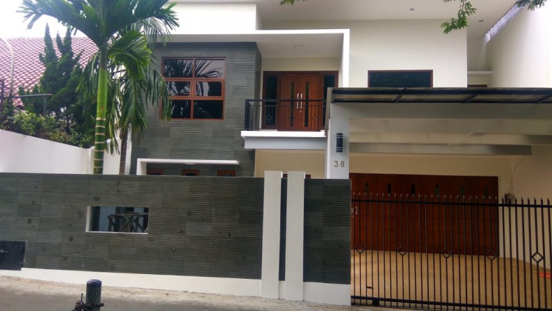 Jual Rumah di Puri Kencana Cipete