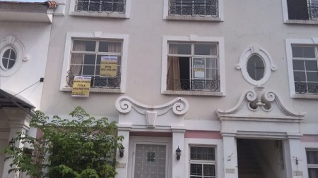 Dijual Townhouse di Taman Paris 3 Lippo Karawaci Tangerang