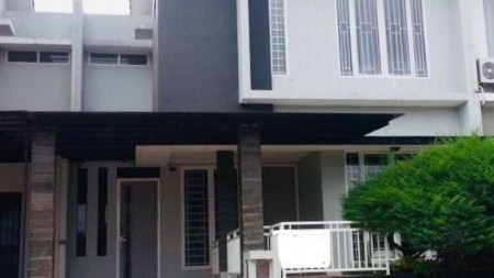 Disewakan Rumah Siap Huni, Hunian Nyaman dan Asri @Emerald View, Bintaro