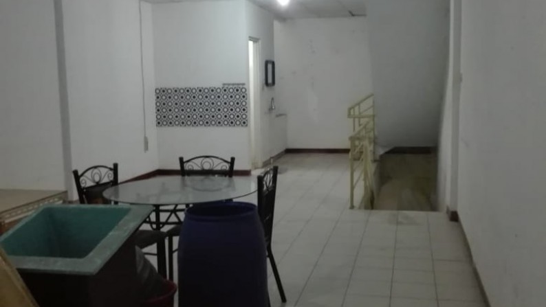 Disewakan Ruko Siap Pakai, Kawasan Ramai @Ruko Marcella, Bintaro