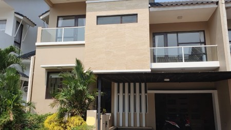 Rumah Siap Huni, Full Furnish, Hunian Nyaman dan Asri @Kebayoran Villas, Bintaro