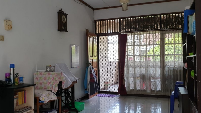 Rumah Siap Huni, Hunian Nyaman dan Asri @Pinang Perak, Pondok Indah