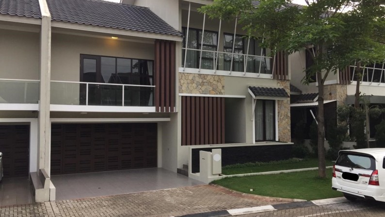 Rumah Siap Huni, Lokasi Strategis, Hunian Nyaman dan Asri @Kebayoran Villas Bintaro