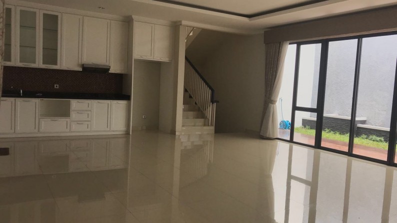 Rumah Siap Huni, Lokasi Strategis, Hunian Nyaman dan Asri @Kebayoran Villas Bintaro