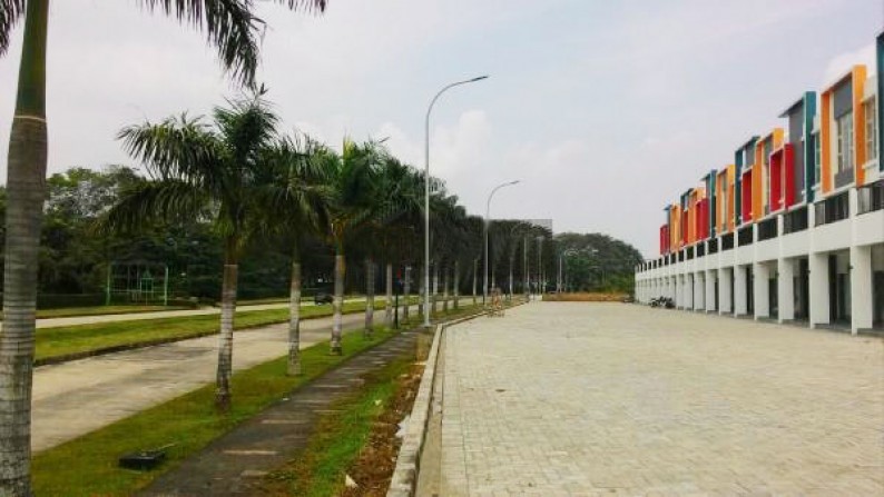 Tanah Komersial Jababeka Luas 2,7 ha Harga Miring Depan Jababeka Golf & Country Club