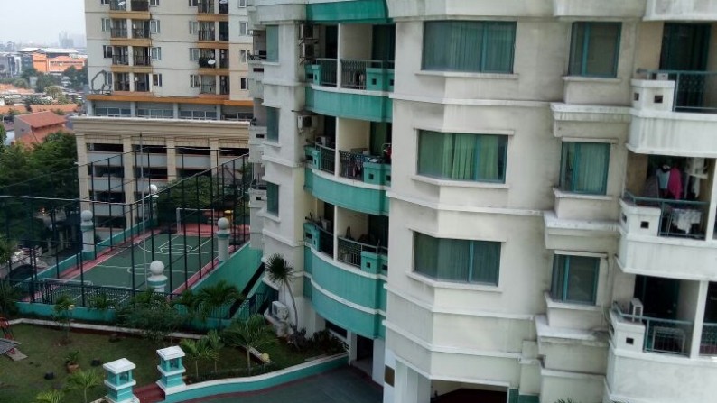 Dijual Cepat Apartemen Puri Kemayoran di Landas Pacu Kemayoran View POOL Jakarta Pusat.