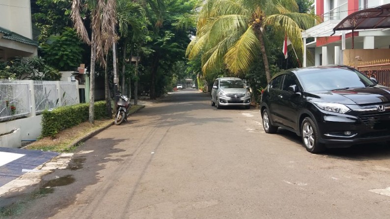 Dijual Rumah Bagus Di Maleo, Bintaro Jaya