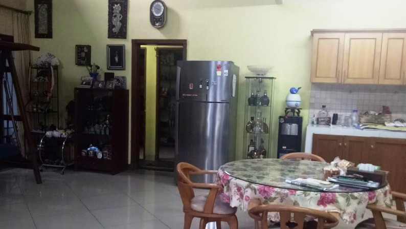 Dijual Rumah Mewah di Villa Cinere Mas, Jakarta Selatan