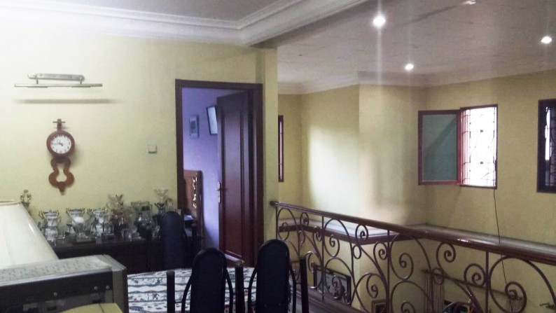 Dijual Rumah Mewah di Villa Cinere Mas, Jakarta Selatan