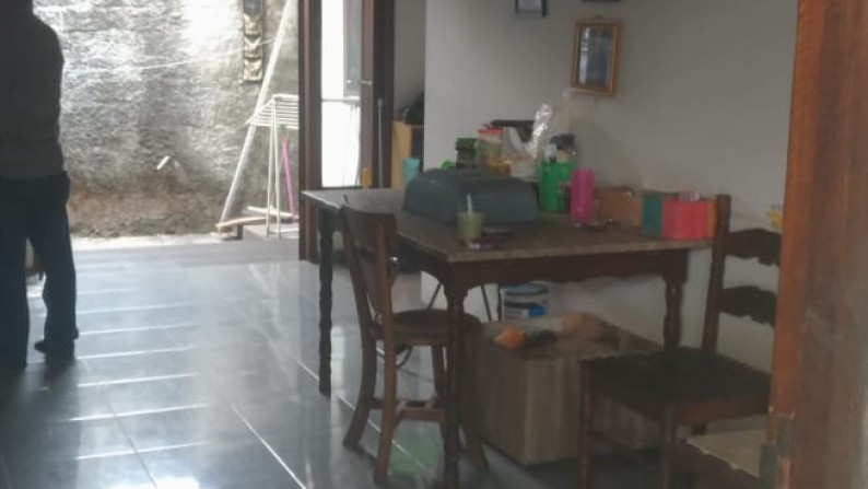 Rumah minimalis Siap Huni Di Limo - Depok