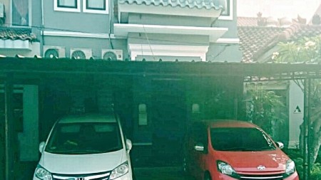 Rumah di Ubud Cendana Lippo Karawaci
