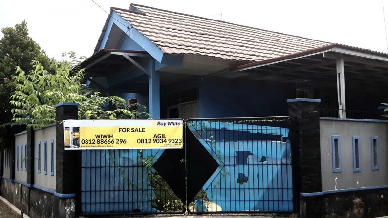 Rumah HOOK  luas 150m harga 1.1M nego sampai deal, di Bintaro Jarang Ada!!!