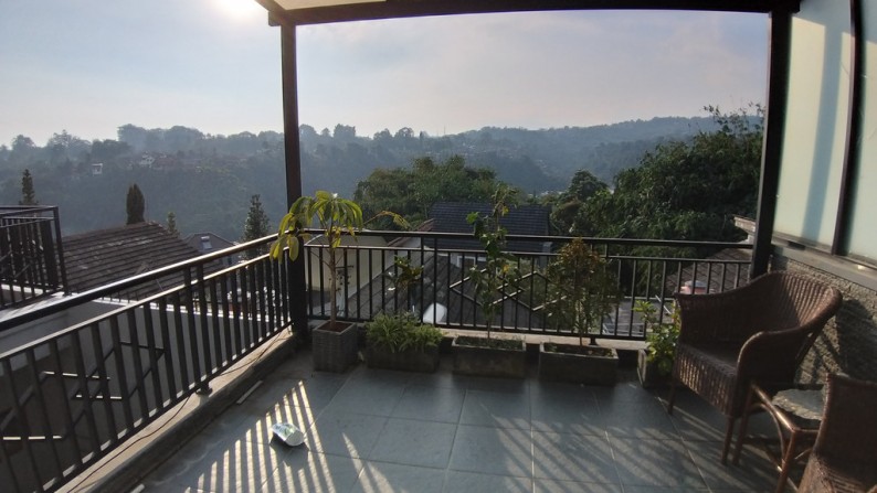 Rumah Minimalis di Dago atas, Best View