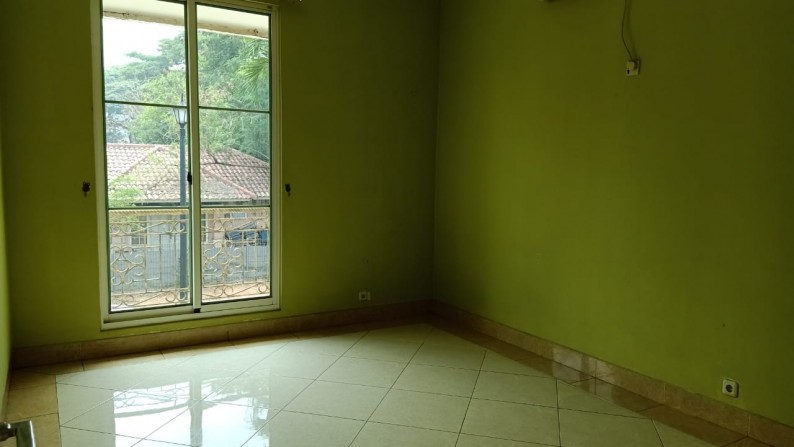 Rumah di JL. Gn. Salak , Taman Bromo - Lippo karawaci