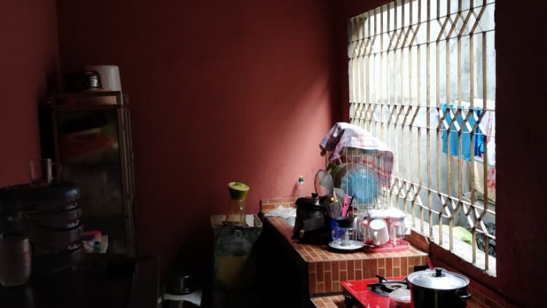 Rumah di dijual Graha Raya