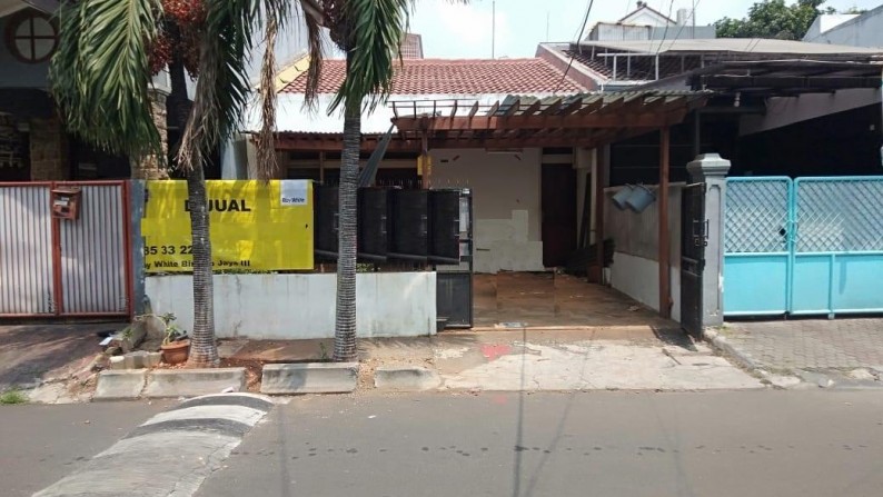 Rumah siap huni di Pondok Pinang Kebayoran Lama