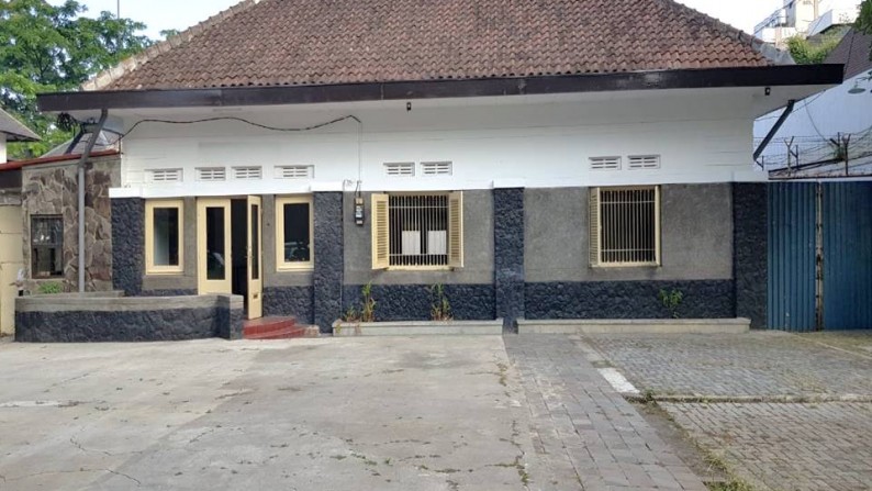 Bangunan Kolonial, Cocok Untuk Usaha di Jl. Progo Bandung