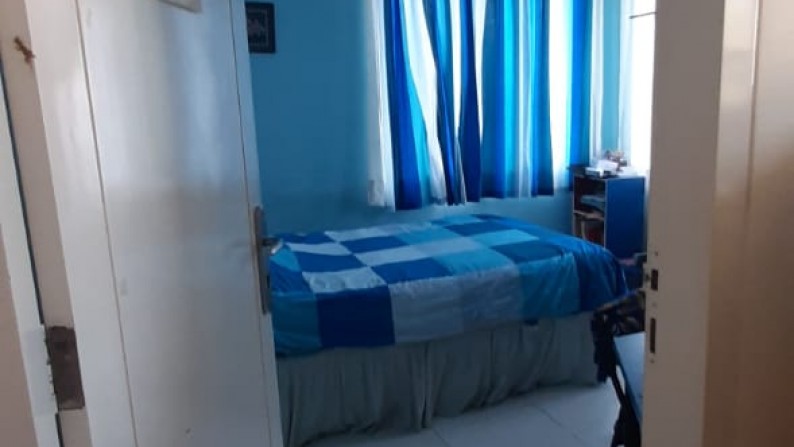 Rumah Siap Huni, Halaman Belakang Bagus, dan Hunian Nyaman @Bintaro