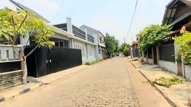 Rumah Cantiq Minimalis siap huni di Bintaro luas 215m harga 2,8M nego sampai DEAL