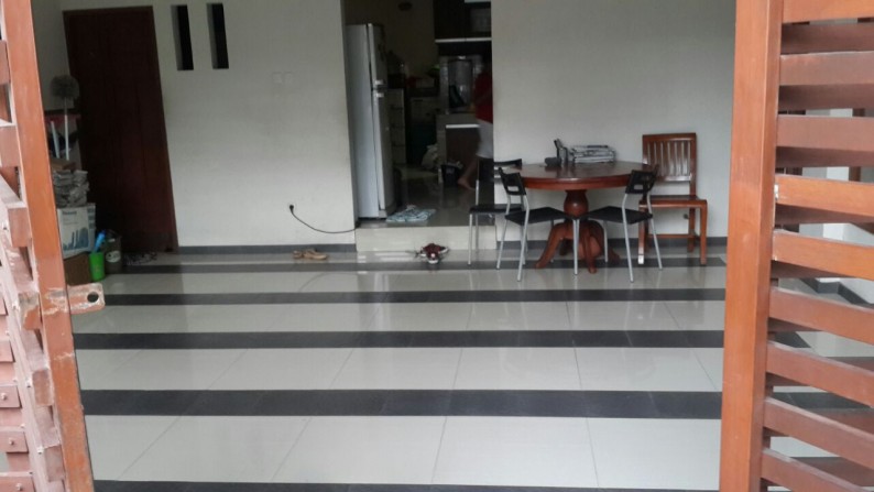 Rumah Siap Huni, Hunian Nyaman, dan Strategis @Bintaro