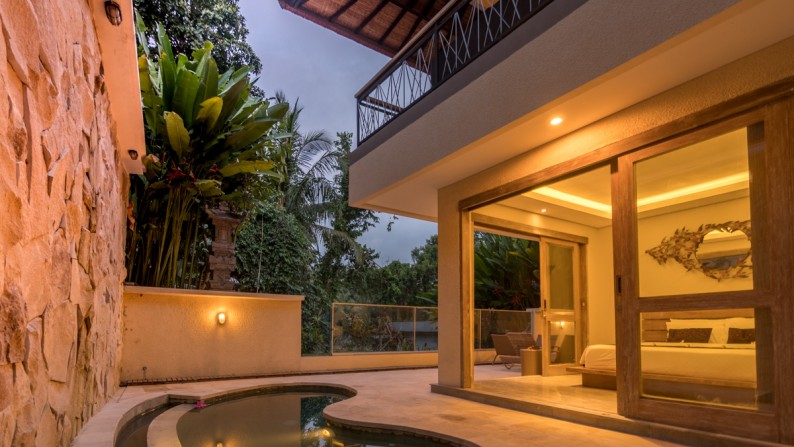 Beautiful 8 Bedroom Leasehold Boutique Hotel with Jungle View 7 Minute from Ubud Center