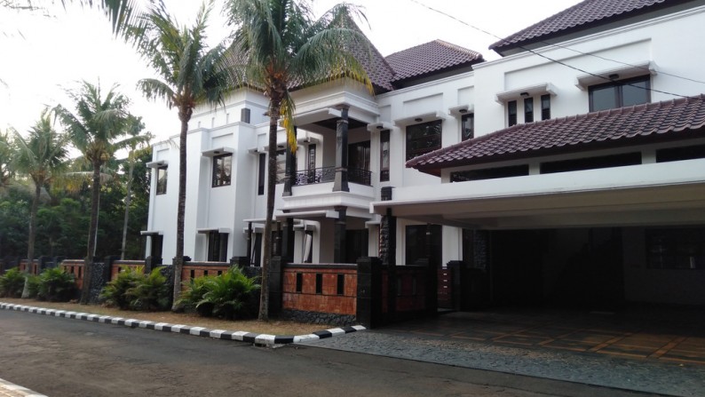 Pesona Khayangan Depok, Exclusive, NEW, Lux, Kolam Renang, Gazebo ...