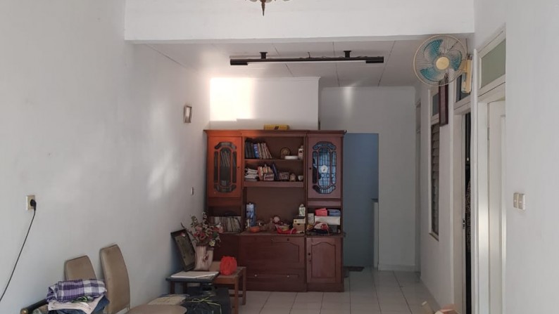 Rumah 2-1/2 lantai Kelapa Lilin Timur, Luas 6x17m2