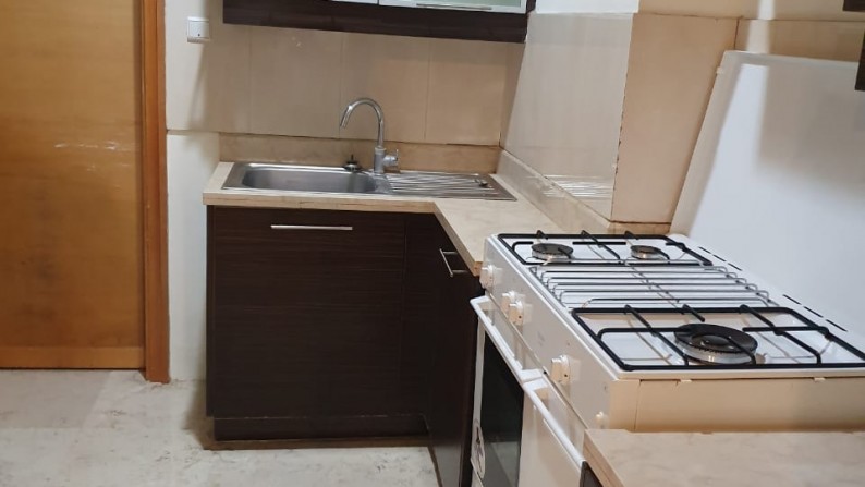 Jual Apartemen Senayan Residence 3 Kamar Tidur