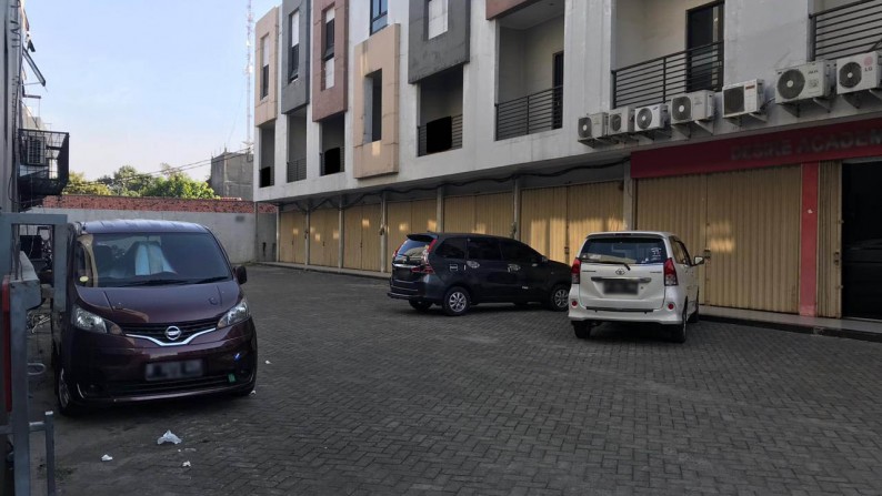 Ruko Siap Pakai, Dekat Bintaro Jaya, dan Kawasan Strategis @Jombang, Bintaro