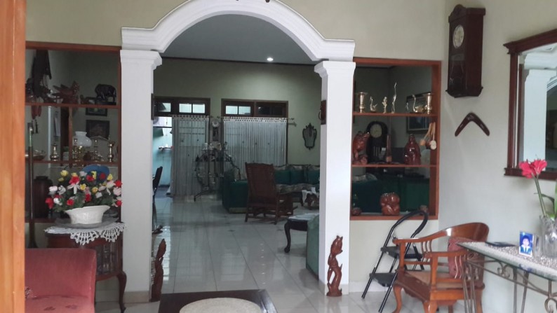 Rumah Terawat di Bukit Cinere Indah