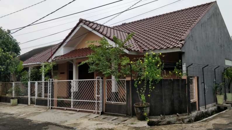 Rumah Siap Huni, Hunian Nyaman dan Strategis @Pamulang