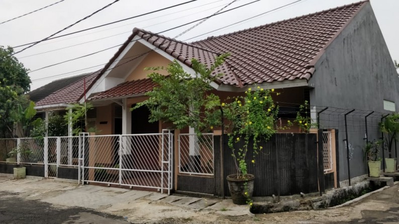 Rumah Siap Huni, Hunian Nyaman dan Strategis @Pamulang