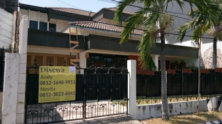 Rumah 2 lantai kertajaya indah