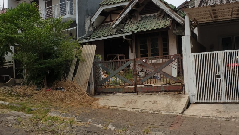 Jual Rumah Tua Hitung Tanah Puri Cinere....