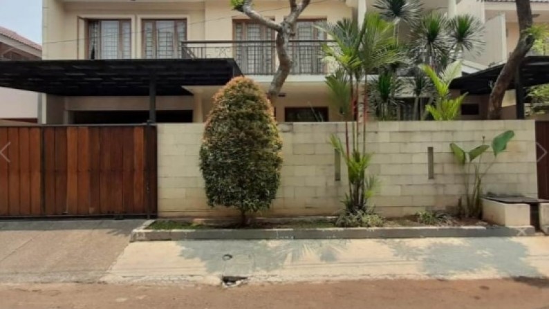 Rumah Cantik,ada kolam renang di Bintaro Jaya 7