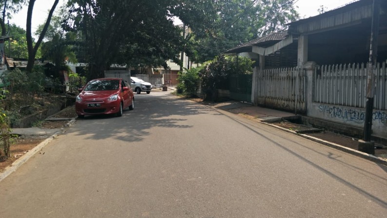 Rumah Hitung Tanah, Kawasan Strategis Di Alfa Indah, Petukangan