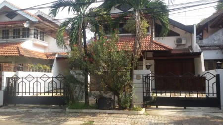 RUMAH CANTIK DAN ASRI DI BINTARO JAYA 3