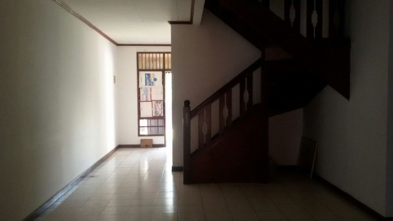 RUMAH CANTIK DAN ASRI DI BINTARO JAYA 3