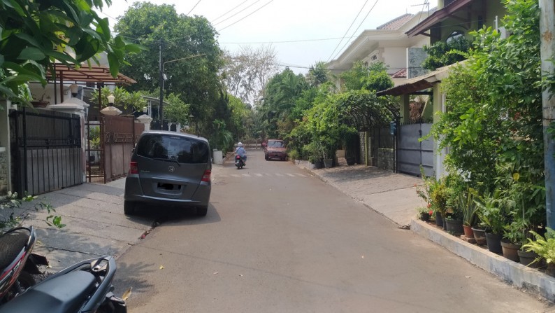 Rumah 2 Lantai Di Pulomas