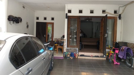 Rumah Siap Huni, Hunian Nyaman dan Asri @Bintaro