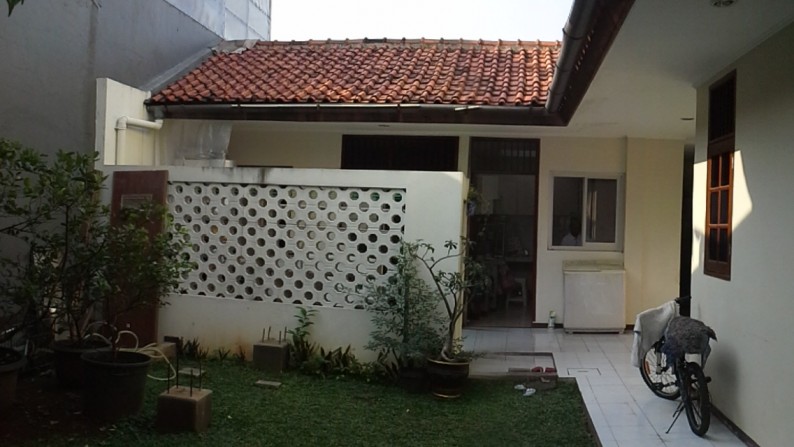 Rumah Siap Huni, Halaman Luas, dan Hunian Nyaman @Rempoa