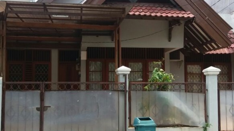 Rumah Siap Huni di Bintaro Jaya Sektor 3a