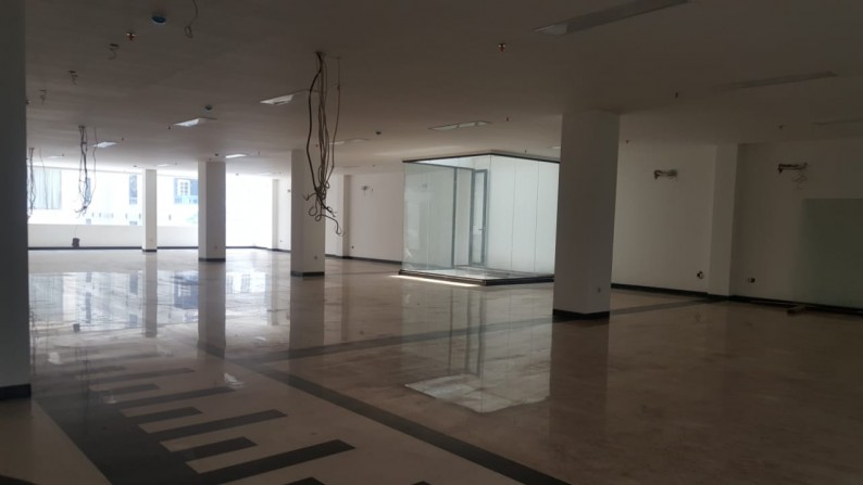 GEDUNG BARU 7 LANTAI, AREA KOMERSIAL, JAKARTA PUSAT