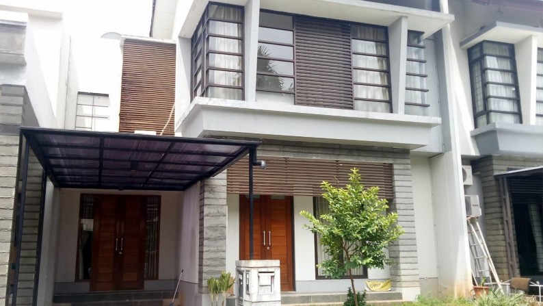 Rumah dlm cluster Emerald di Bintaro Jaya sektor 9