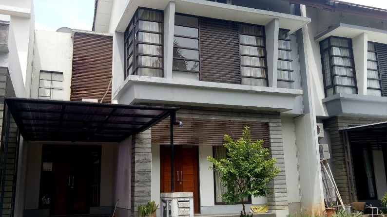 Rumah dlm cluster Emerald di Bintaro Jaya sektor 9